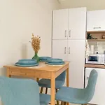 In Uje I Ftohte Apartamento *